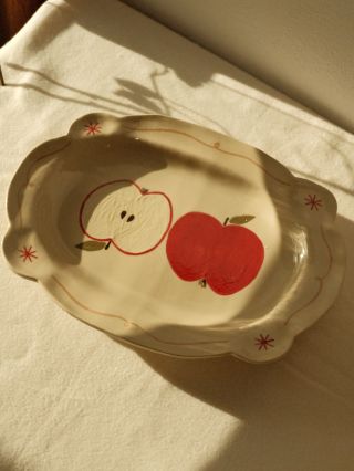 Okrem kúskov, ktoré v zimnej kolekcii už poznáš, ťa čaká niekoľko noviniek. A jednou z nich je tento rozkošný oválny...